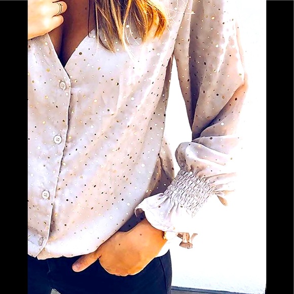 🍷V Neck Glitter Horn Sleeve Elastic Cuffs Woth Ruffle Sleeves Button Up Shirt - Picture 2 of 6